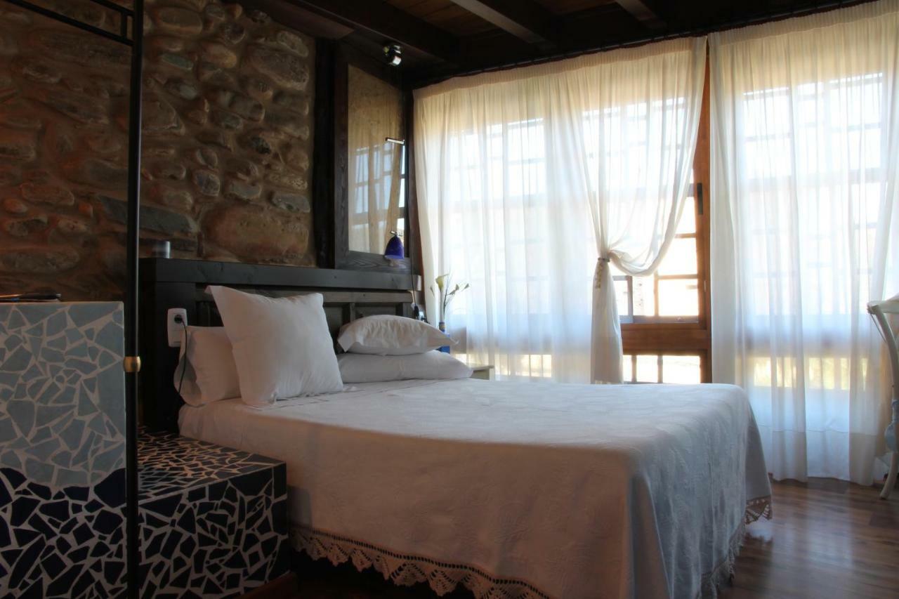 Micro-Hostal La Puerta del Perdón Villafranca Del Bierzo Exterior foto